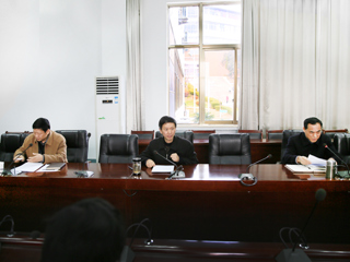 乐鱼页面在线登录2017版硕士研究生培养方案修订推进会