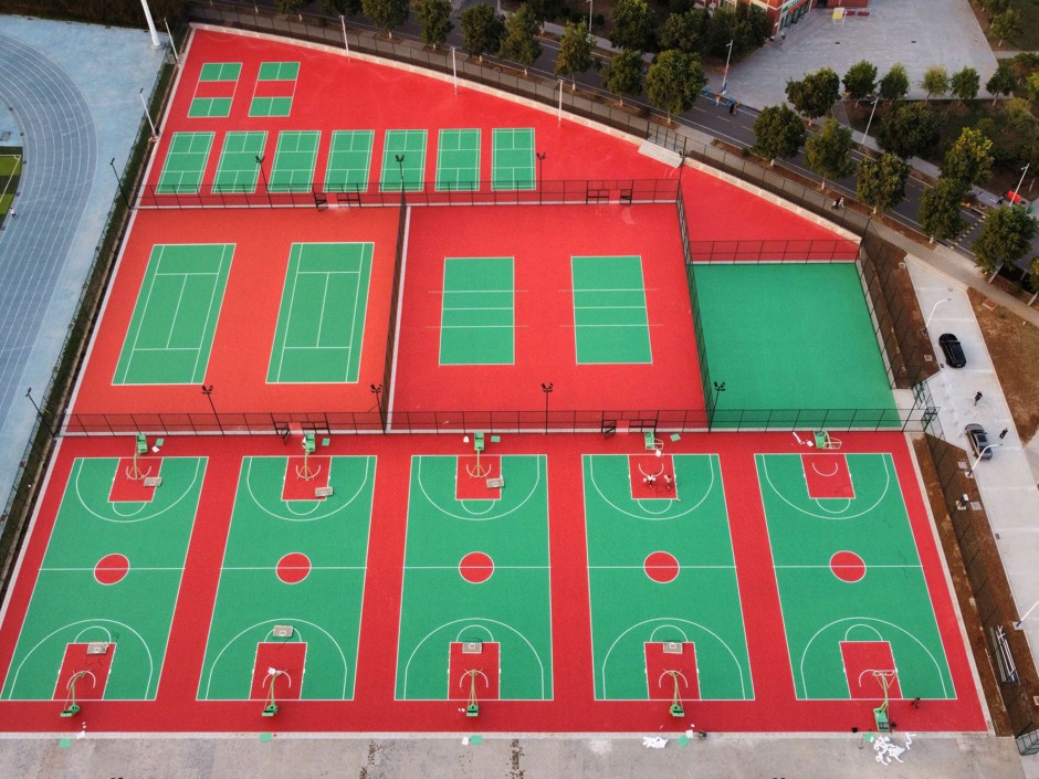 学校滨湖校区二期篮网球场项目顺利通过竣工验收